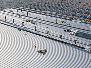Metal Roofing Contractors2