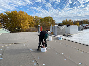 Roofing Repair Contractors1